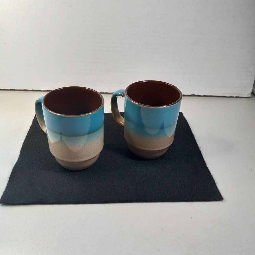 BW Boston Warehouse Blue/Tan glazed Mug